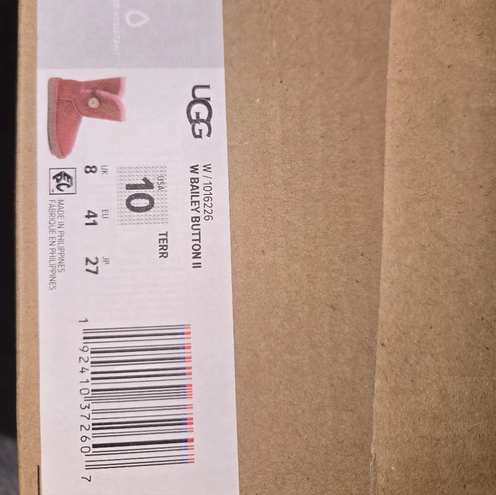 UGG Pink Button-Trim Classic Short Boots